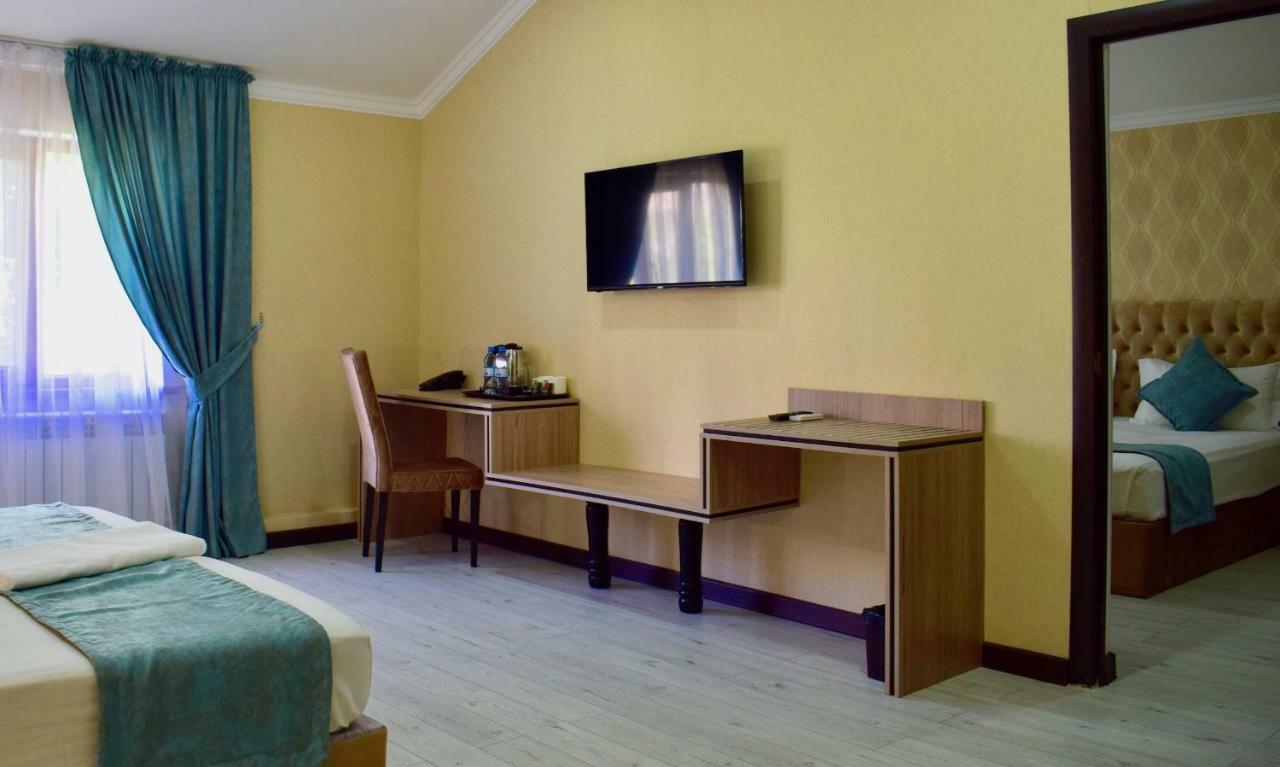 Dostar Inn Schymkent Exterior foto